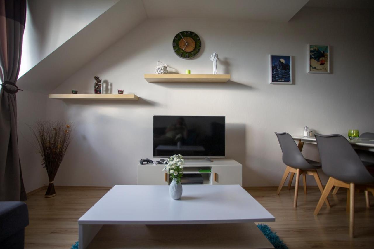 Apartman Angel Велка Ломница Екстериор снимка
